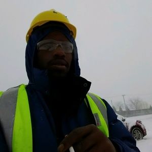 Meet your Posher, Leroy